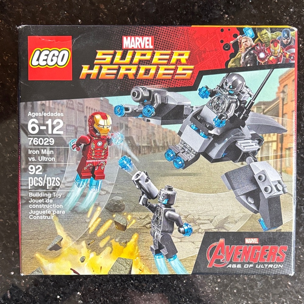 LEGO Marvel Super Heroes Iron Man vs. Ultron Set